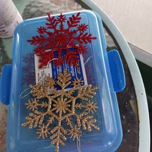 Holiday Snowflakes Ornaments